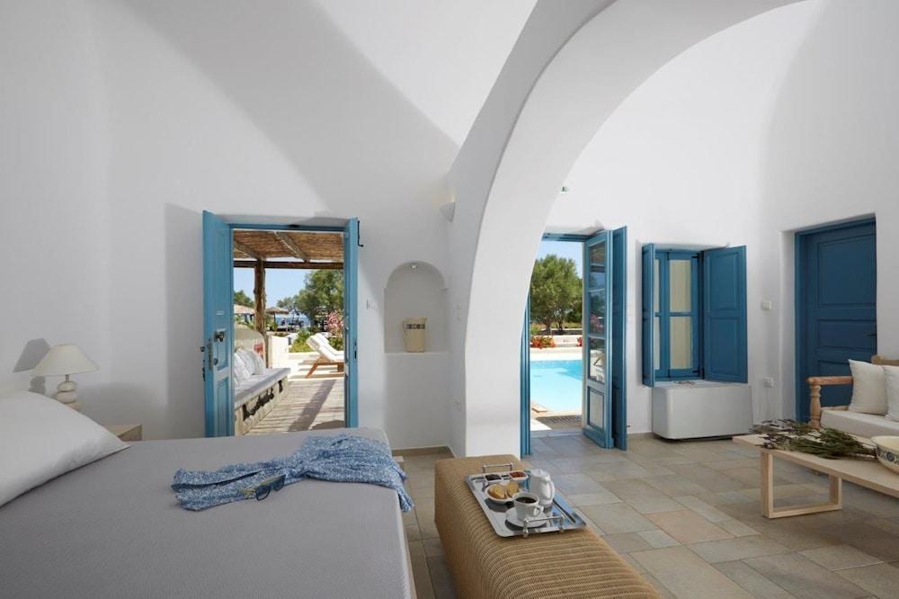 Hotel Black Rose 3*