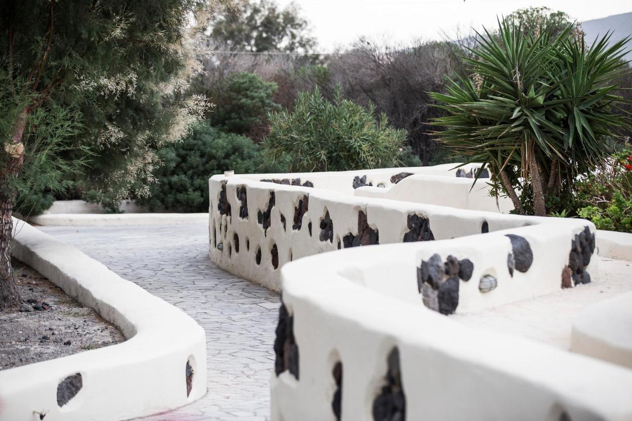 Hotel Black Rose 3*